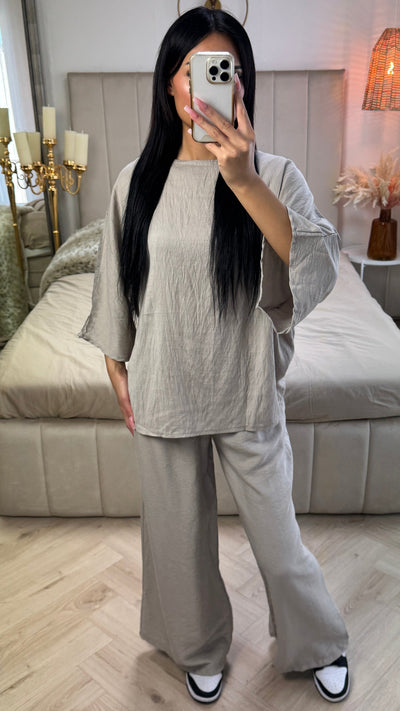Eleanor™ | 2-Piece Viscose Set with Wide Pants & Flowing Sleeve Top