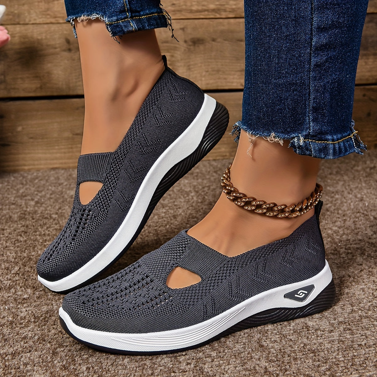 Mackenzie™ | Non-Slip Orthopedic Shoes